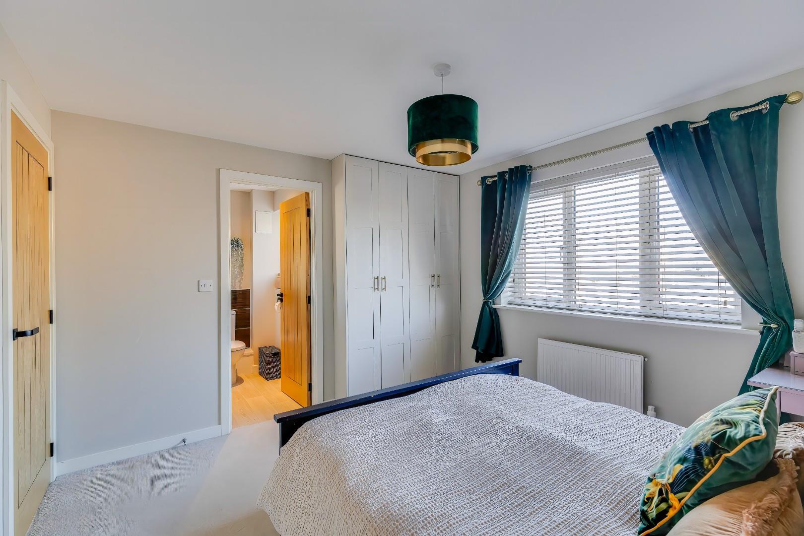 12 Plasnewydd Walk, Llantwit Major, Vale of Glamorgan, CF61 2YW